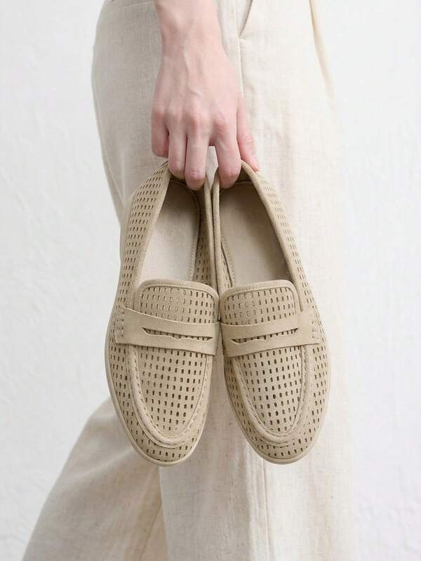 CUCCOO Suede Autumn Loafers